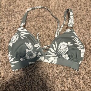 Cupshe Green Floral Bikini Top